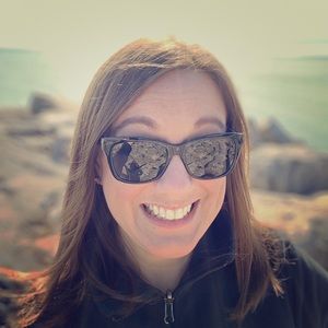 Meet your Posher, Amy